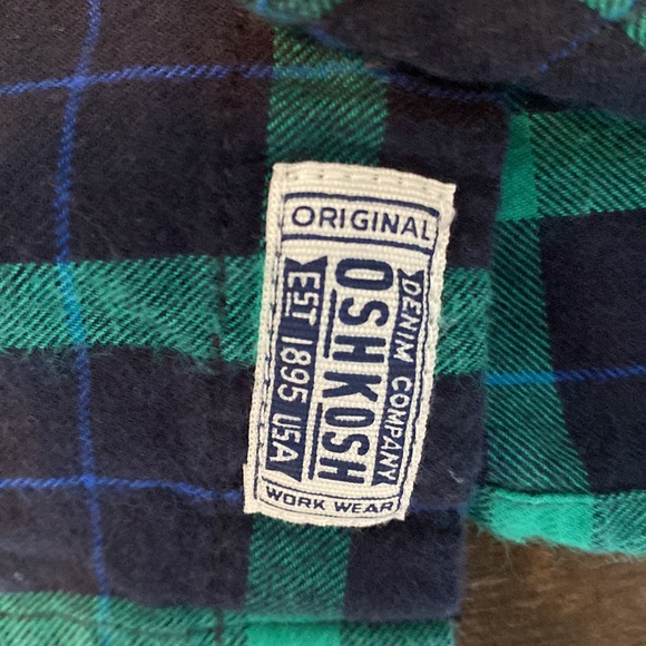 Oshkosh B’gosh- size 5 flannel button down like new! - Picture 3 of 5